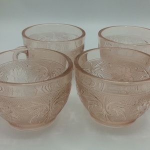 Vintage sandwich Hosking pink 4 cups